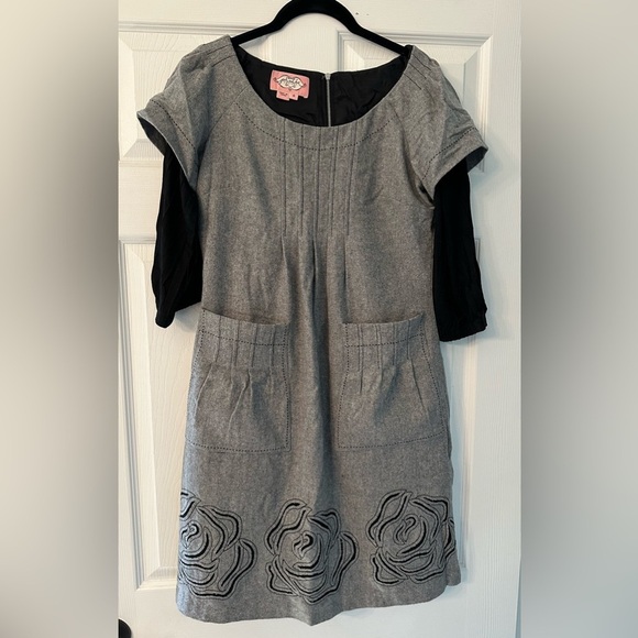PHOEBE COUTURE Size 4 XS S Gray Wool Blend Shift Dress Flowers - Picture 2 of 13